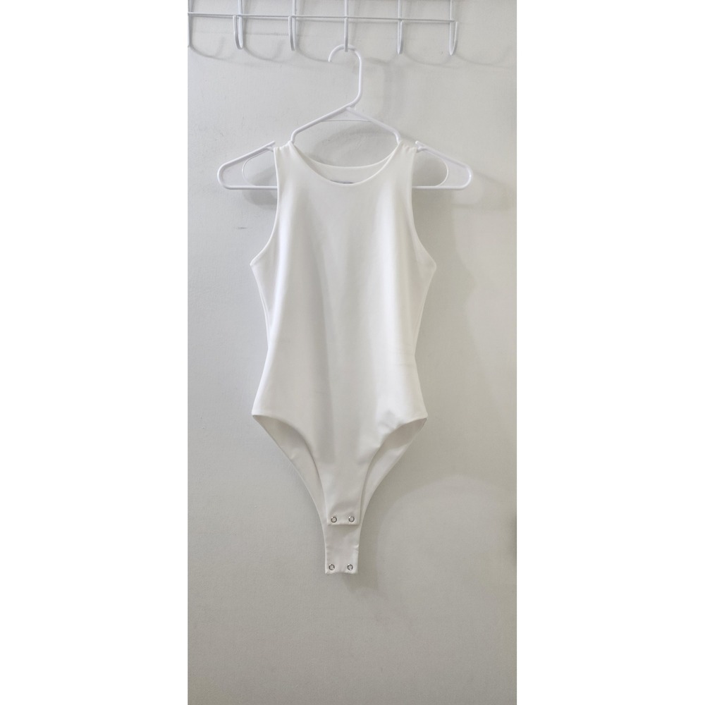 Review Rosse High Neck Bodysuit Ivory White Sleeveless Snap Closure Small NWT